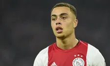 Thumbnail for article: Amerikaanse delegatie praat met  'good kid' Dest en vader na Ajax-Chelsea