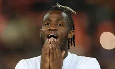 Thumbnail for article: Batshuayi probeert een bizarre modetrend: "Gezien bij een rapper"