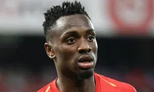 Thumbnail for article: 'Standard gooit opnieuw aanbod voor Mpoku in de prullenmand'