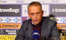 Thumbnail for article: Vitesse-trainer Sturing laakt eigen elftal: 'De ploeg oogt vaak labiel'