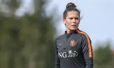 Thumbnail for article: Bizarre tijden voor Oranje Leeuwin: "Soms met ons handen in het haar"