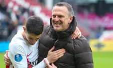 Thumbnail for article: Van den Brom bevestigt gesprekken met FC Utrecht-duo: 'Zo'n geweldige speler'