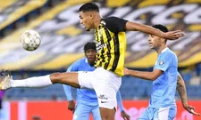 Thumbnail for article: LIVE: VAR draait strafschop van PSV terug en laat Vitesse ontsnappen (gesloten)