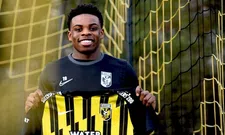 Thumbnail for article: Vitesse-aanwinst wordt verrast: 'Zijn ze echt nog nooit kampioen geworden?'