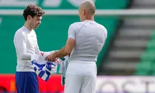 Thumbnail for article: Van Bergen 'huilend in de bus' na mislopen shirt Robben: 'Ik regel wel wat'