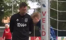 Thumbnail for article: Ajax-hiërarchie: Stekelenburg spreekt 'rode' Taylor vermanend toe op de training