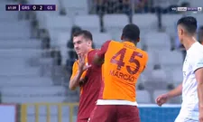 Thumbnail for article: Wat gebeurt hier? Speler Galatasaray valt ineens ploeggenoot aan