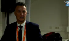 Thumbnail for article: Van Gaal krijgt lachers op zijn hand met uitsmijter na persconferentie: "SPARTA!"