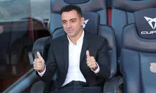 Thumbnail for article: 'Xavi voegt daad bij woord en geeft laatkomer eerste boete bij Barcelona'