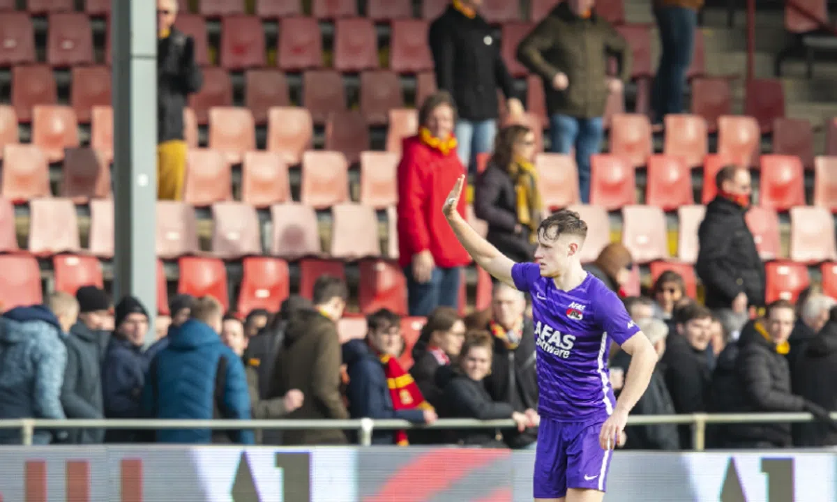 "Ik ben stiekem blij dat ik heb gescoord, al zit ik wel met een knoop