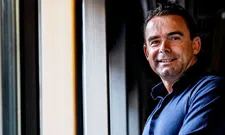 Thumbnail for article: Ajax-directeur in meeting over Overmars: 'De grens was niet eens meer in zicht'