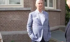 Thumbnail for article: Van Gaal komt Kraay jr. tegen: 'Meneer Kraay, bedankt voor de mooie fles wijn'