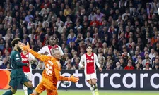 Thumbnail for article: Van der Vaart wijst naar Ajax-duo na eerste helft: 'Moet duel niet ingaan'