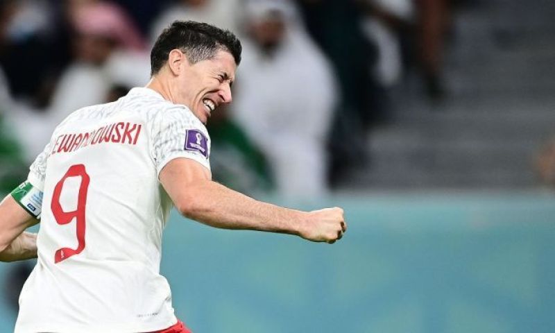 Lewandowski geheimzinnig na vraag over Messi