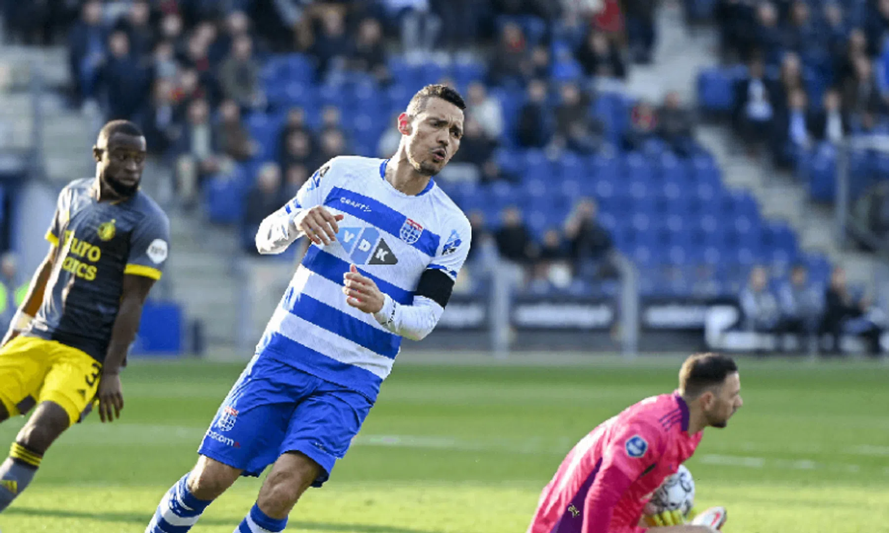 FC Emmen haalt Darfalou binnen