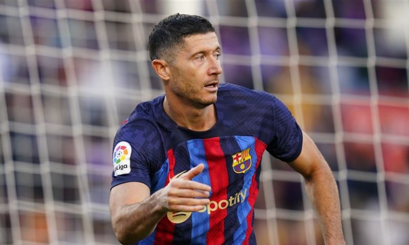 Barça komt met schrik vrij en treft Real in Super Cup-finale