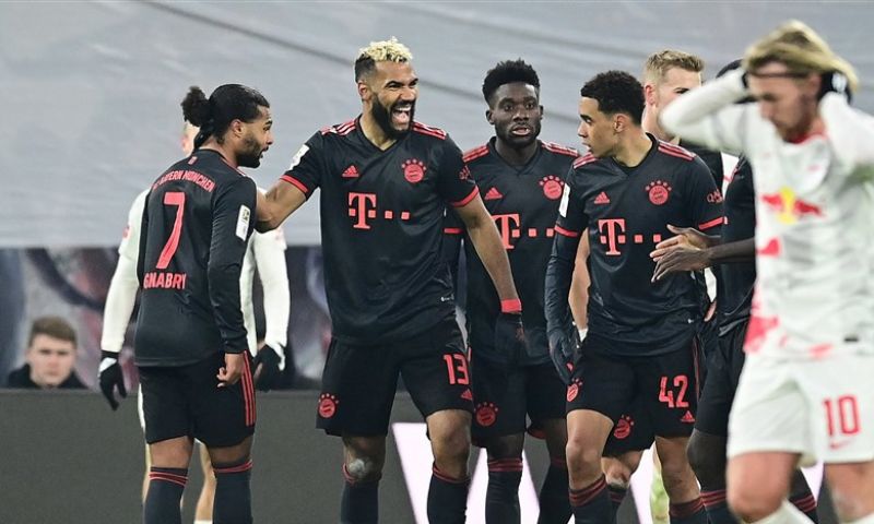 Bayern me bankzitter Blind gelijk tegen Leipzig