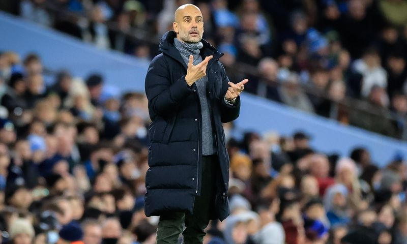 Guardiola: 'Fans waren eerste helft stil, ik wil ze terug'