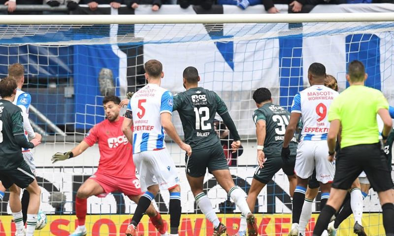 Heerenveen wint Derby van het Noorden