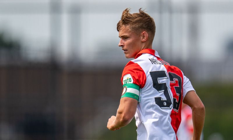 'Excelsior geeft gas en meldt zich officieel voor middenvelder Feyenoord'