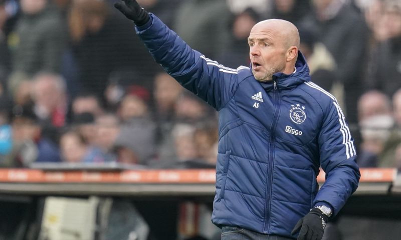 'Onderlinge frustratie binnen Ajax-kleedkamer, woede door Blind-exit'