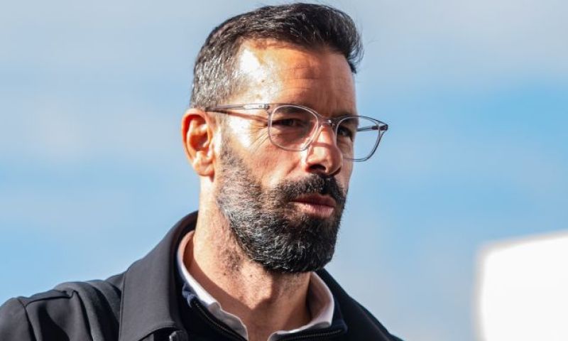 Van Nistelrooij drukt Feyenoord in favorietenrol