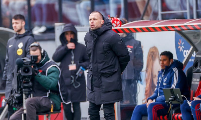 Duidelijk signaal vanuit Ajax-selectie: 'Heitinga heeft zeker de kwaliteiten'