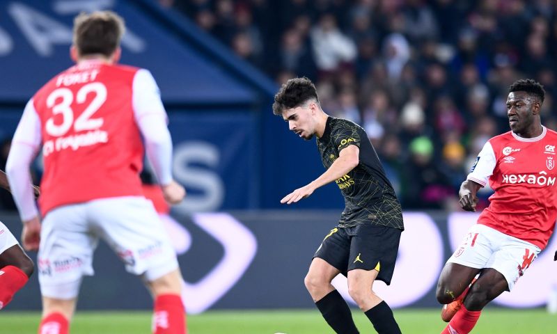 Napoli blijft maar wint in Italië, PSG loopt tegen puntenverlies aan