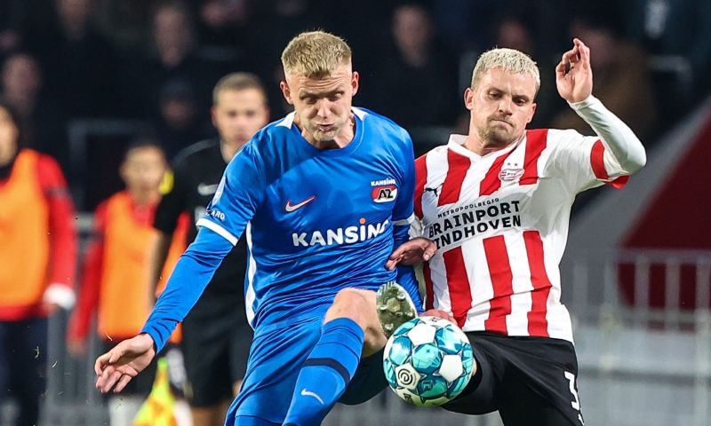 De Mos adviseert PSV: 'Ik zou er een strik omheen doen en hem wegbrengen'