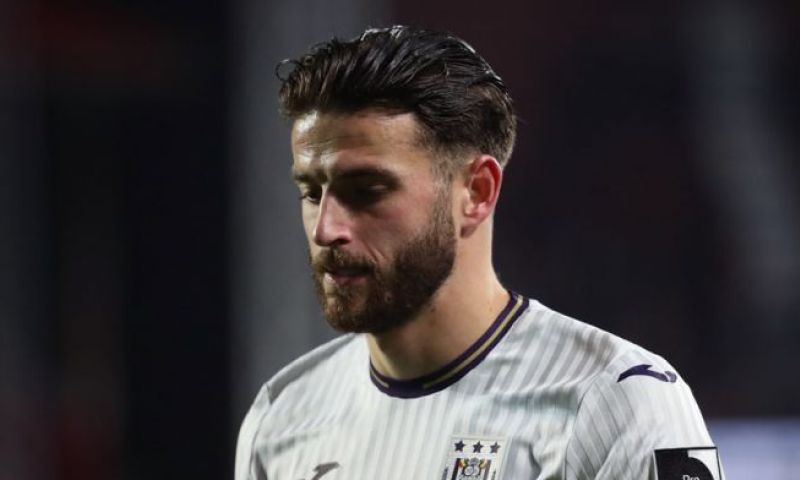 'Hoedt keert terug naar Engeland'