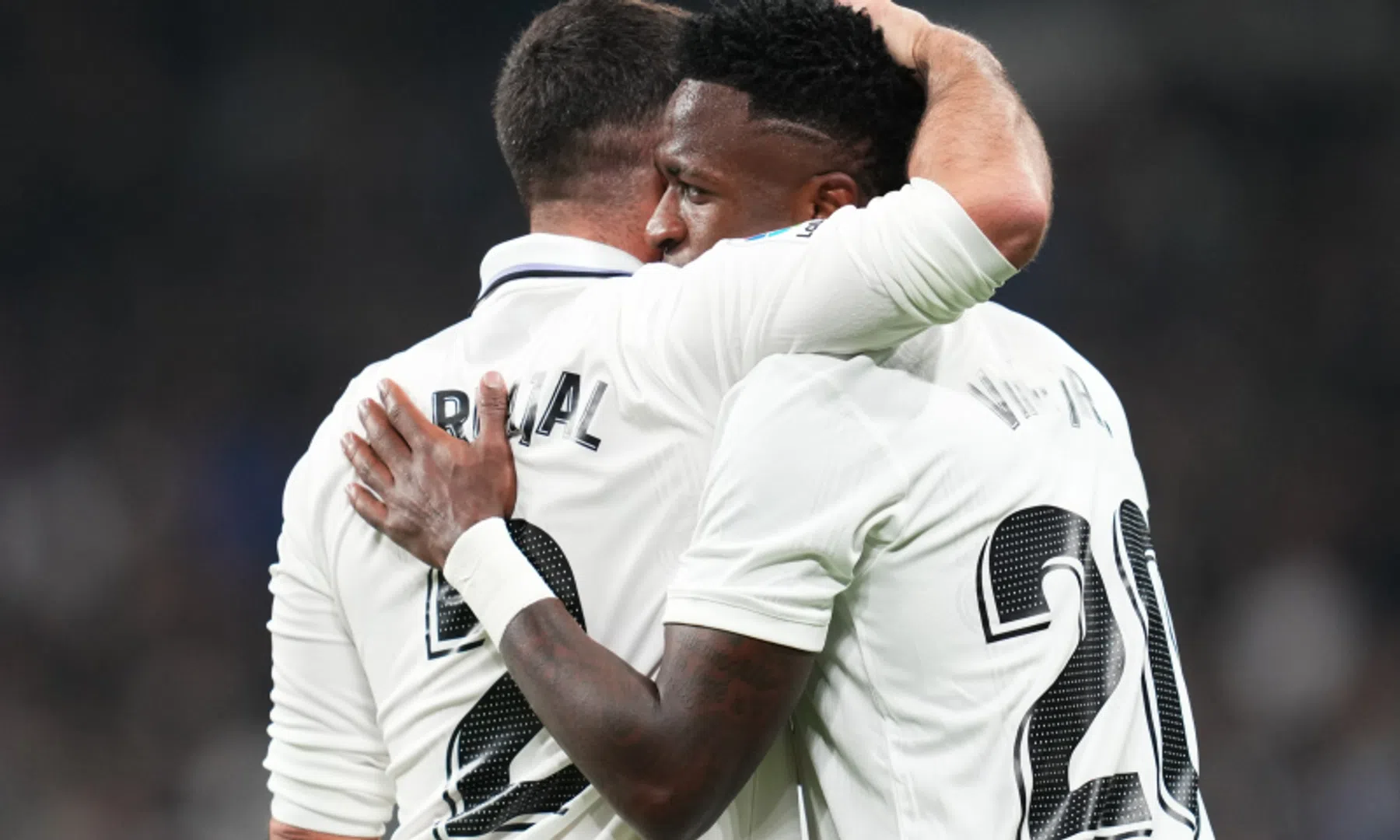 Real Madrid blijft Barcelona in vizier houden na vlug beklonken zege op Valencia