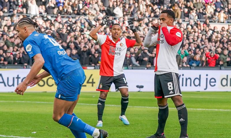 Van Hooijdonk stoort zich aan 'blunder' Timber