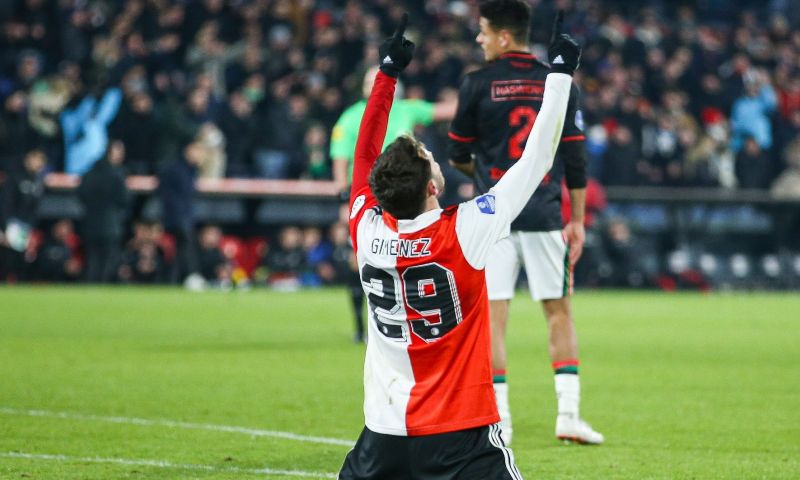 Feyenoord haalt opgelucht adem na bizarre bekerthriller en gaat door na penalty's