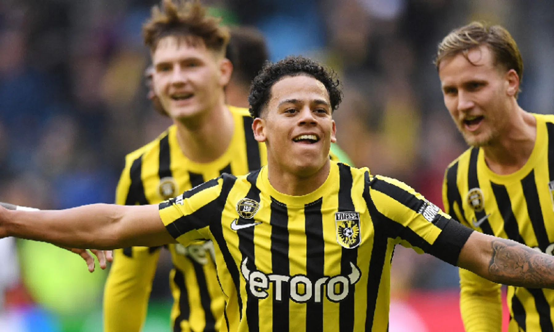 Zwak FC Utrecht gaat onderuit bij Vitesse