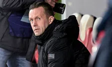 Thumbnail for article: Deila schuwt harde woorden niet voor zijn Standard: "Dit was erg zwak, barslecht"