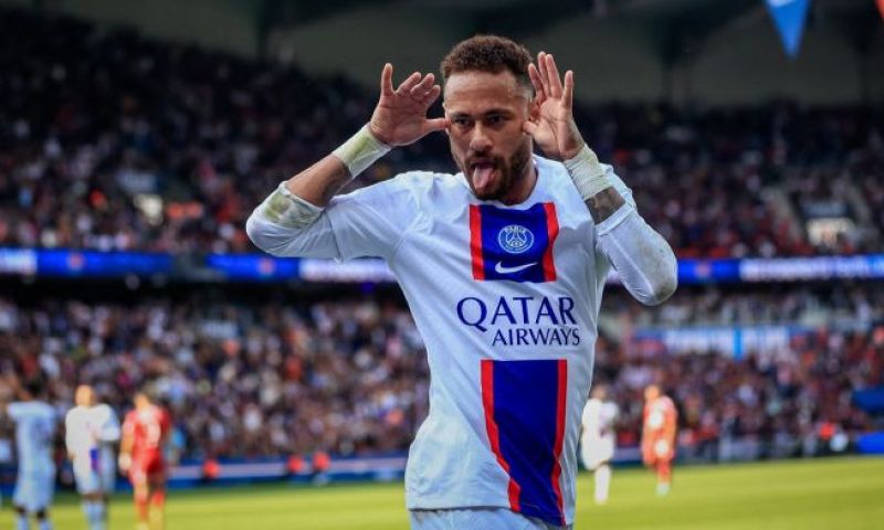 Neymar damt kleedkamerruzies bij PSG in: 'Net als relatie met mijn