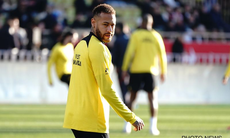 Neymar op zoek naar mol bij PSG: ''Snap niet hoe het voorval bij de pers komt''