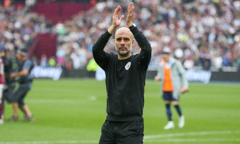 Kersverse koploper Guardiola tempert de blijdschap: 'Zij hebben nog een wedstrijd'