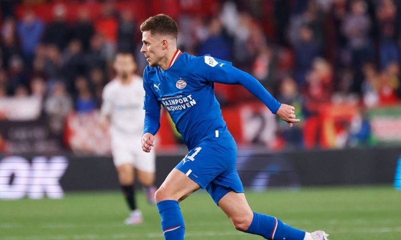 PSV verliest Hazard met blessure op rampavond