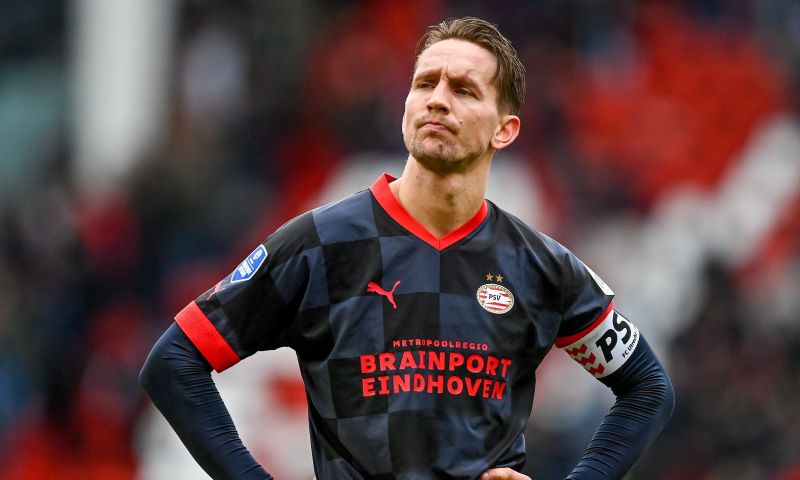 Luuk de Jong baalt van puntenverlies PSV tegen FC Utrecht