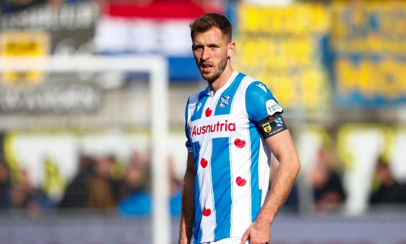 Heerenveen verlengt met Bochniewicz