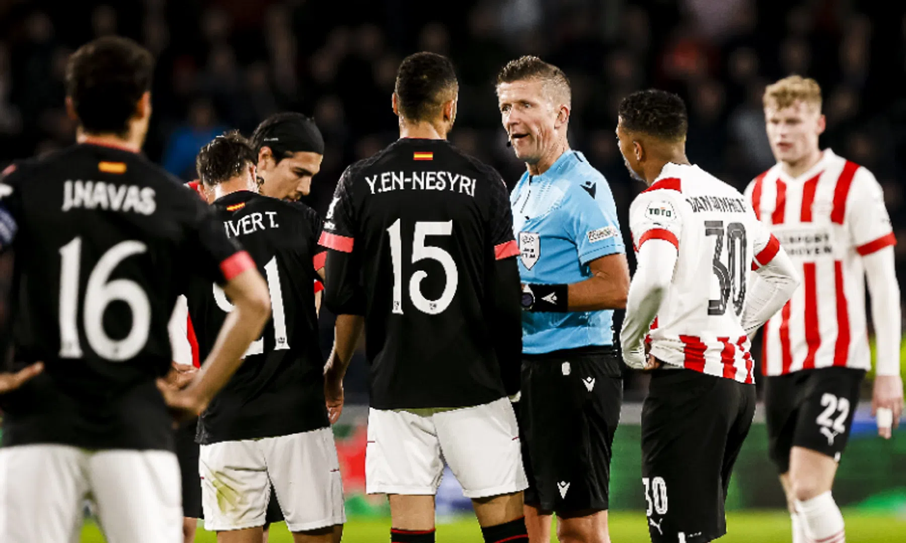 PSV wint return van Sevilla, maar wordt alsnog roemloos uitgeschakeld
