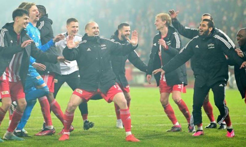 Union Berlin-coach: 'Waanzin gaat door, je zag klasse Ajax'
