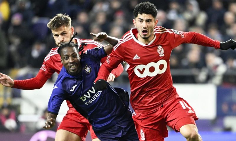 Anderlecht en Standard vinden geen winnaar na bijzonder geanimeerde topper