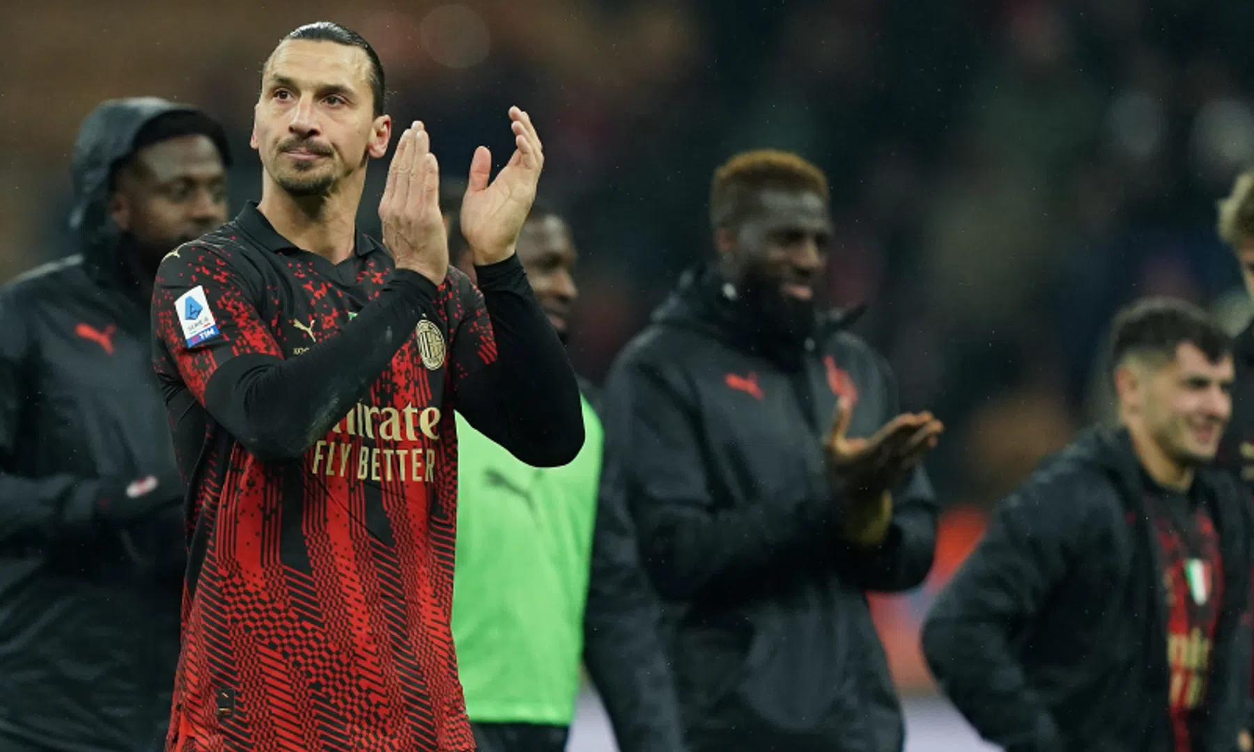 Zlatan keert terug van blessure en spreekt zich uit over aspiraties