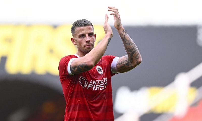 Antwerp ziet Alderweireld uitvallen met blessure