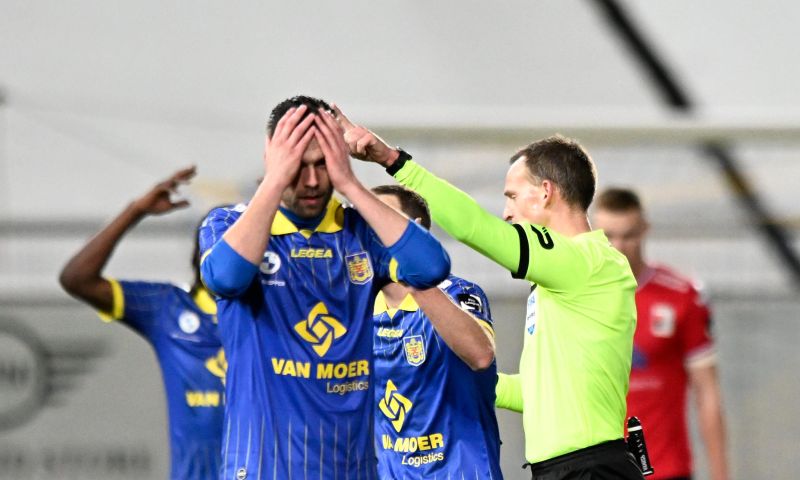 Van Damme (Beveren) pakt record voor snelste rode kaart