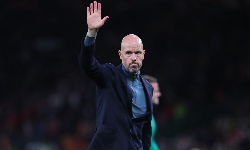 Ten Hag komt superlatieven tekort voor Martínez