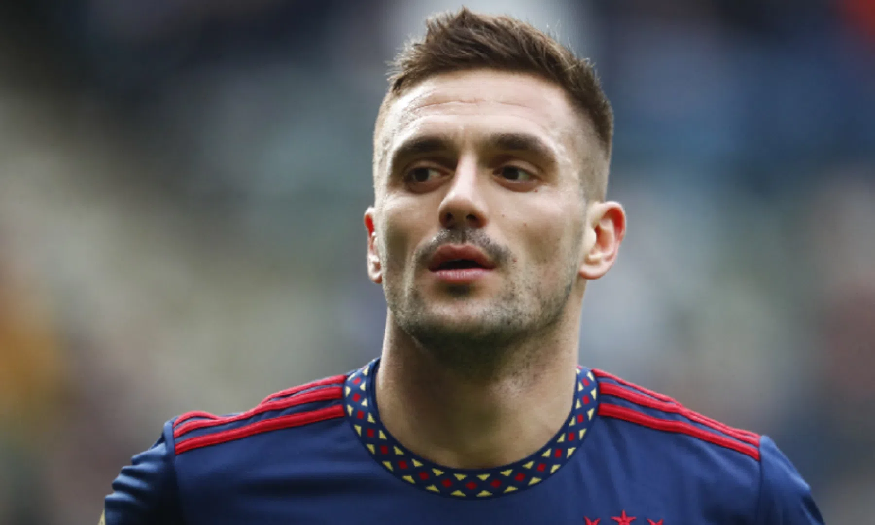 Tadic draagt regenboogband tegen Feyenoord: 'We steunen de actie'