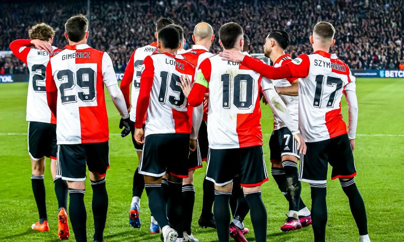 Feyenoord maakt 'gek team' helemaal af: 'Hebben ze beelden gezien?'